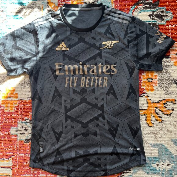 ARSENAL FC 2022/23 ADIDAS BLACK AWAY KIT (HEAT RDY AUTHENTIC PLAYER VERSION) - Picture 1 of 7